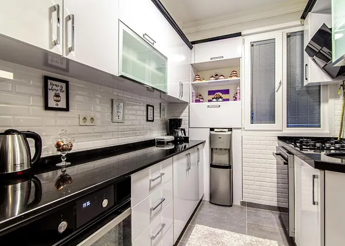 Cozy Flat Near Various Popular Attractions In Moda Daire İstanbul