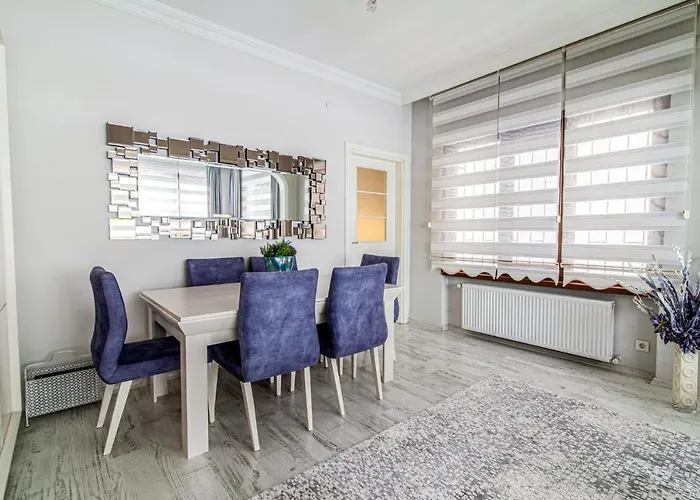 Daire Cozy Flat Near Various Popular Attractions In Moda