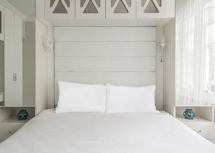 Daire Cozy Flat Near Various Popular Attractions In Moda *